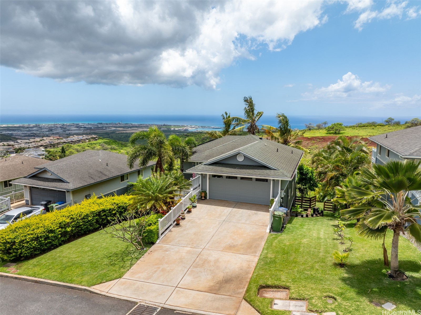 カポレイ・コオリナ | 92-7049 Elele Street, Kapolei, HI 96707