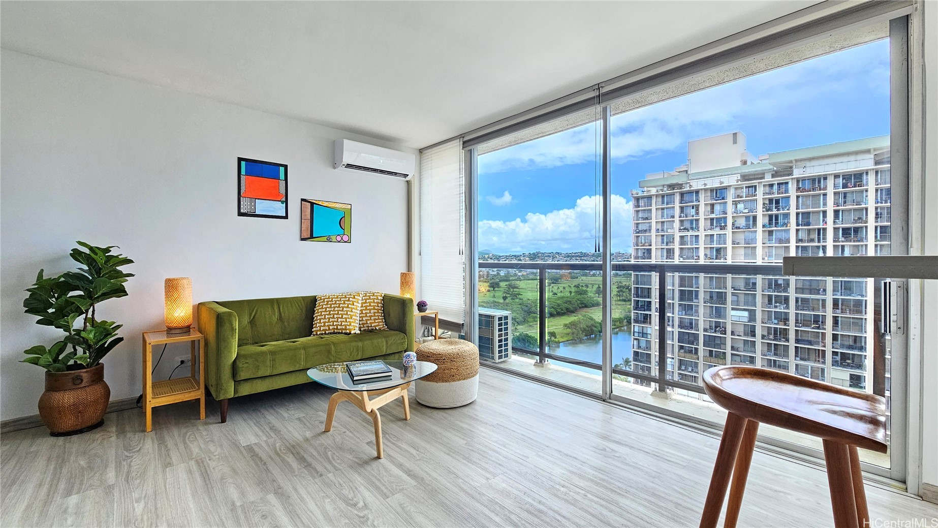 ワイキキ | 444 Nahua Street, Honolulu, HI 96815