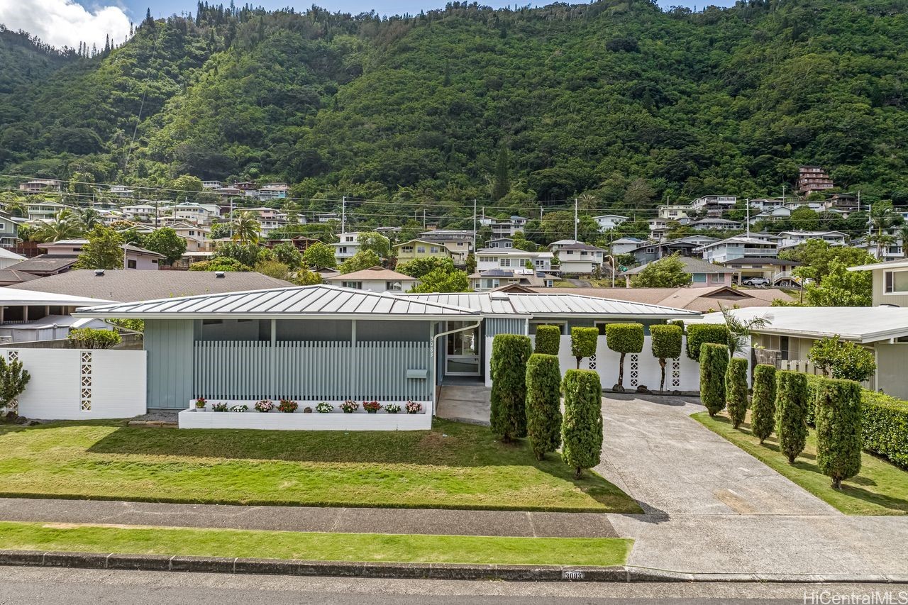 ワイキキ | 3083 Hiehie Street, Honolulu, HI 96822