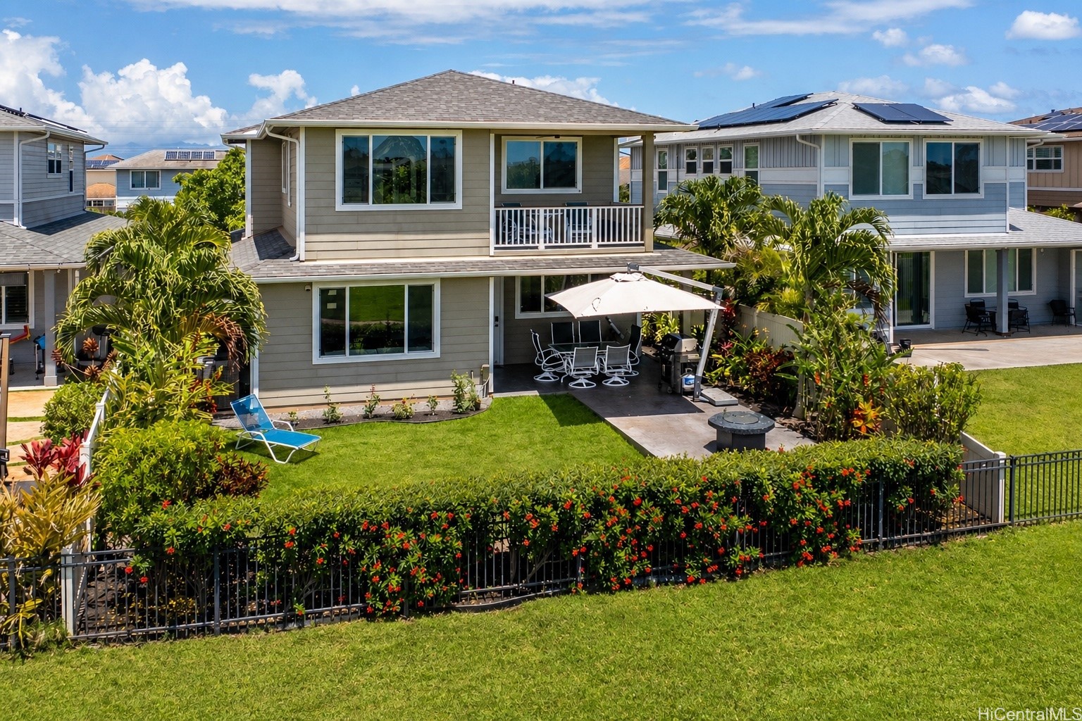 カポレイ・コオリナ | 91-5408 KAPOLEI Parkway, Kapolei, HI 96707