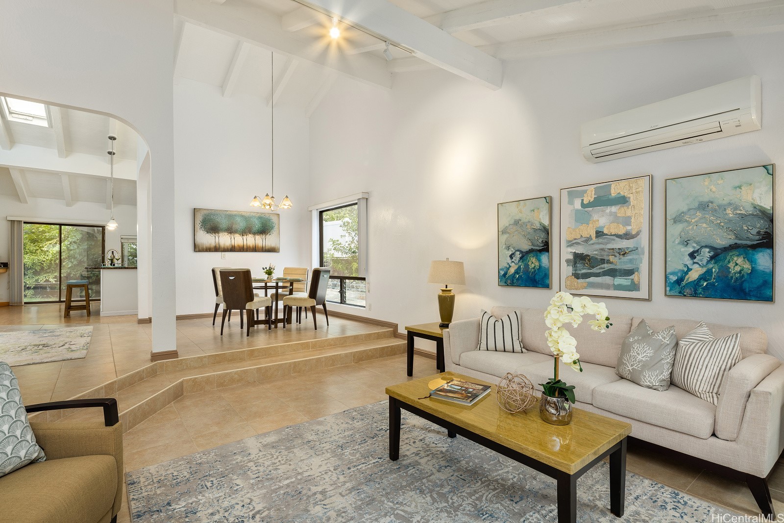 ハワイカイ | 1360 Kaeleku Street, Honolulu, HI 96825