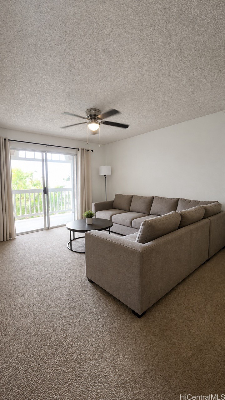 ソルトレイク | 94-537 Lumiaina Street, Waipahu, HI 96797