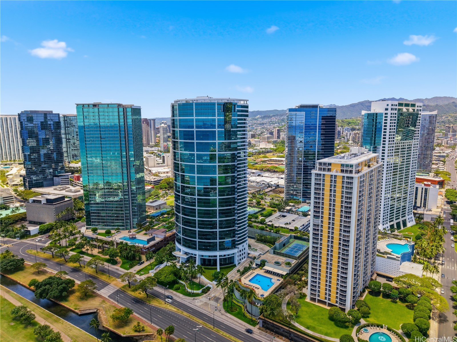 カカアコ・ダウンタウン | 1330 Ala Moana Boulevard, Honolulu, HI 96814