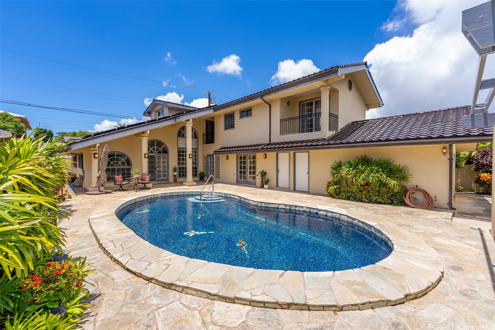 カハラ・ワイアラエ | 4418 Kilauea Avenue, Honolulu, HI 96816