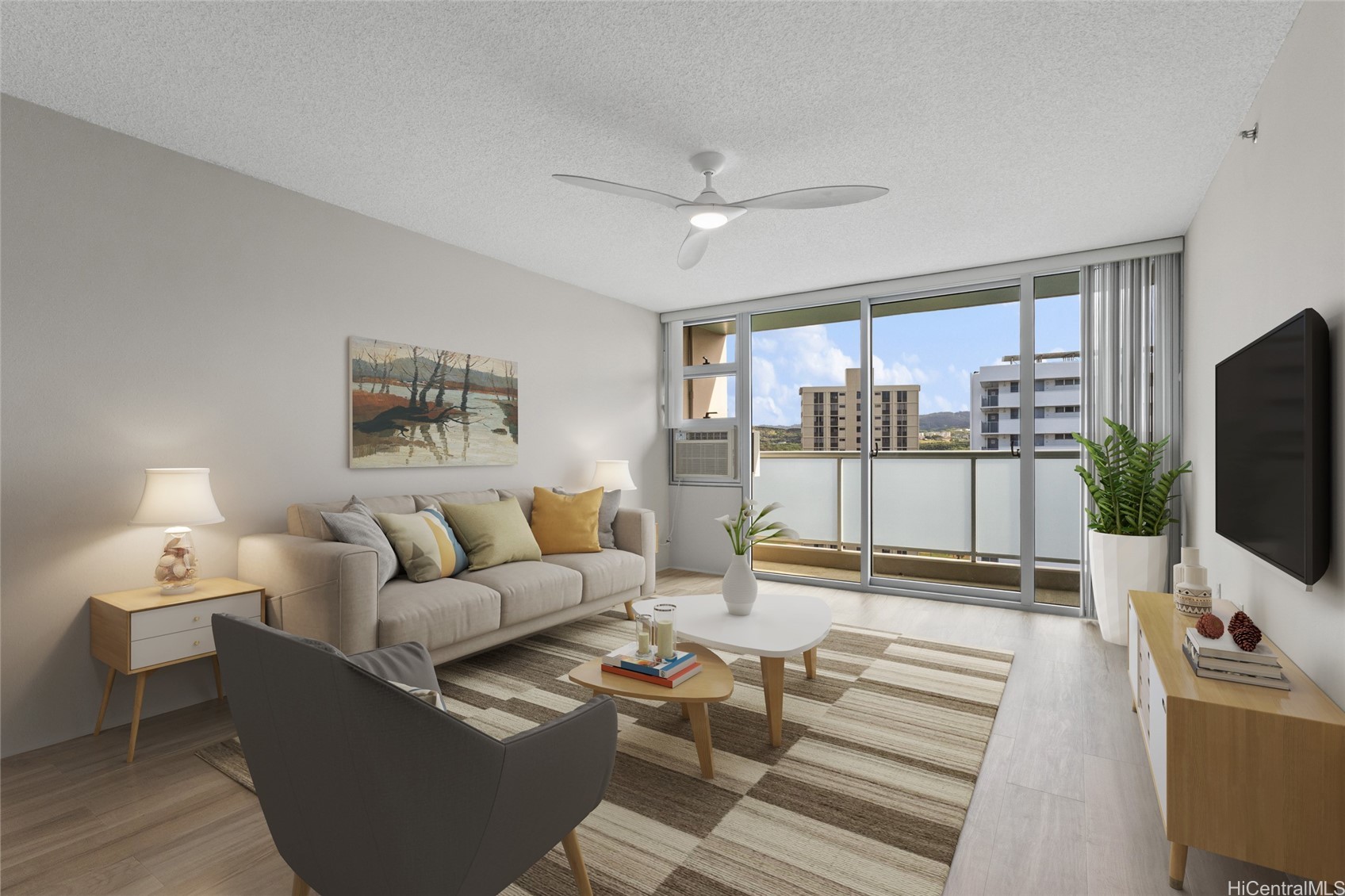 ソルトレイク | 3009 Ala Makahala Place, Honolulu, HI 96818