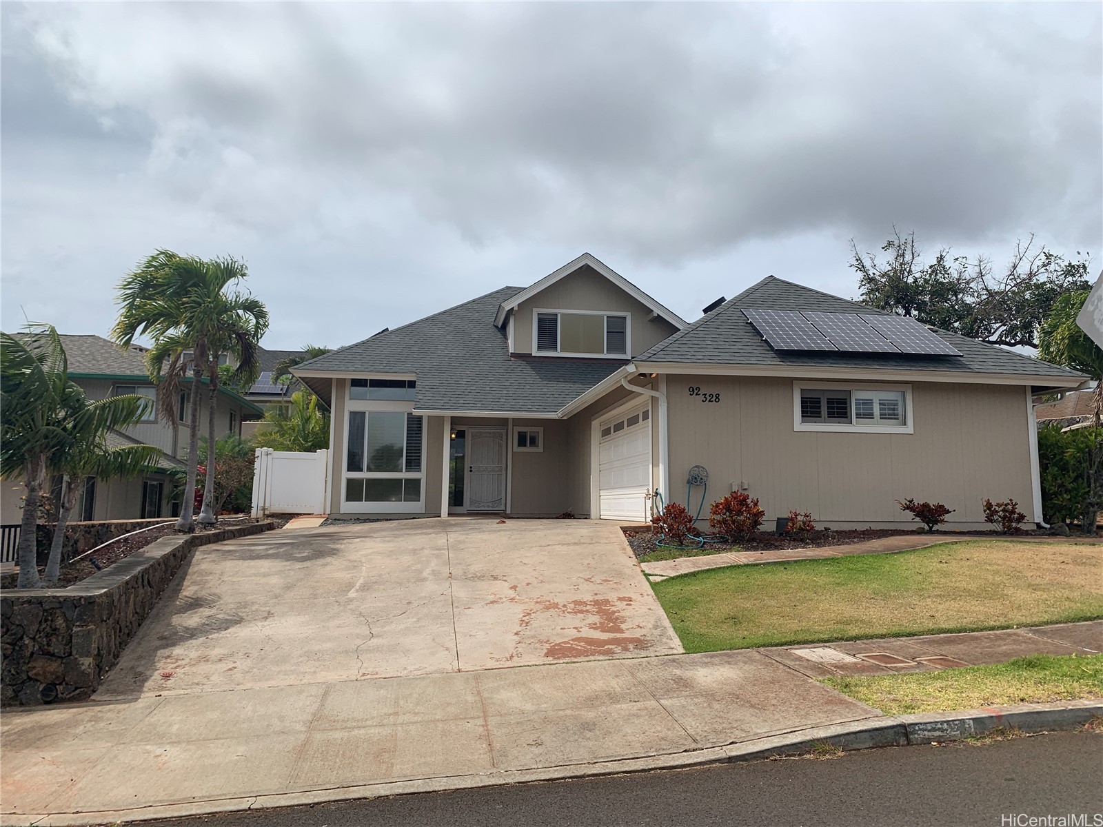 カポレイ・コオリナ | 92-328 Kewai Place, Kapolei, HI 96707