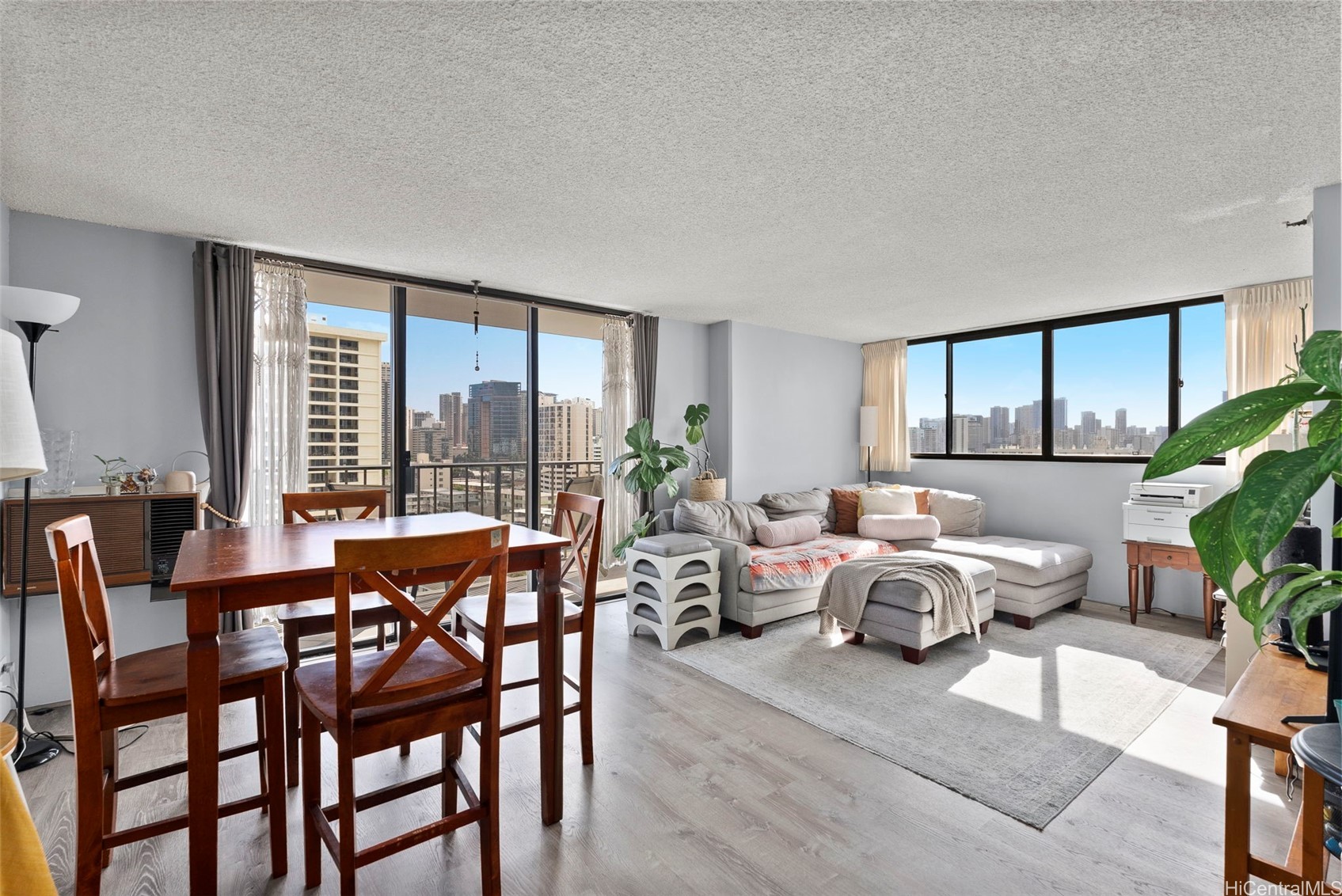 2222 Citron Street, Honolulu, HI 96826
