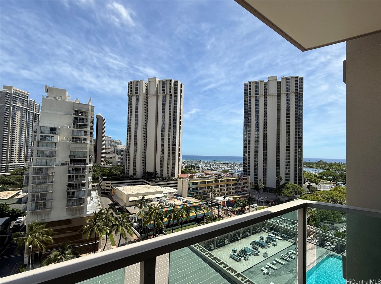 アラモアナ | 410 Atkinson Drive, Honolulu, HI 96814