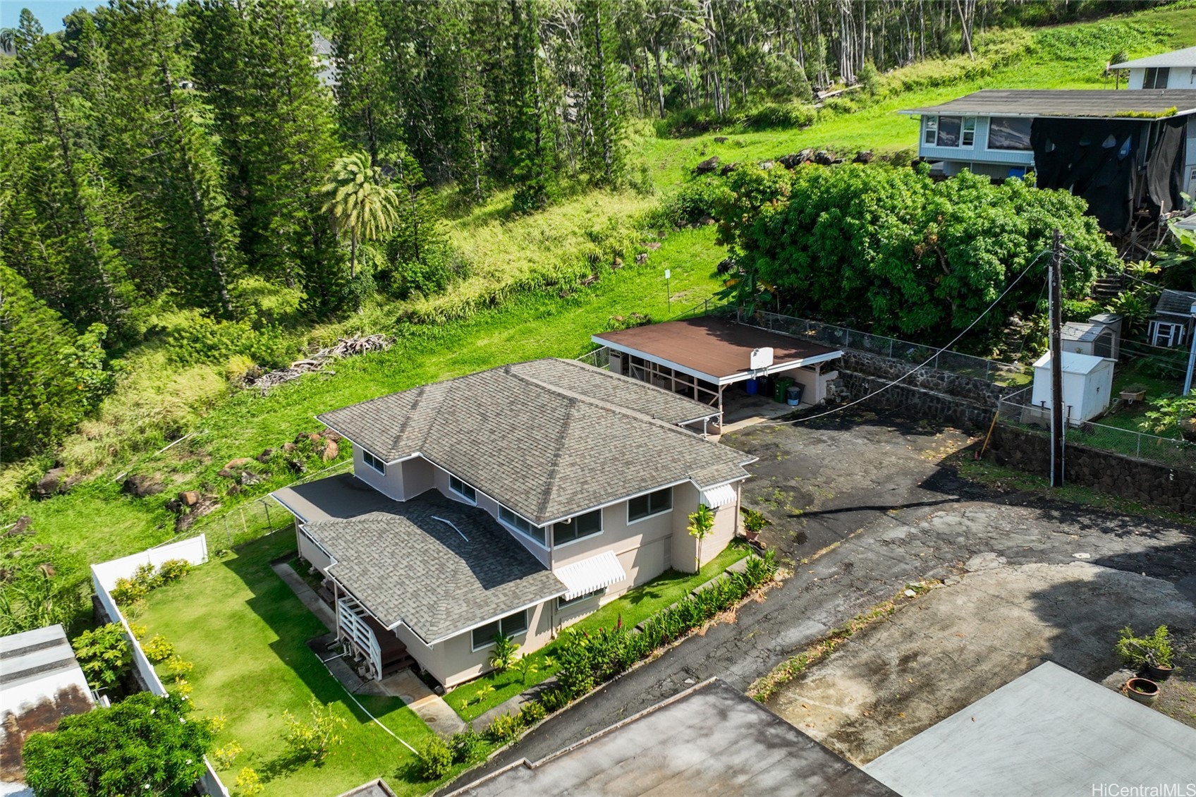 カカアコ・ダウンタウン | 1328 Mamalu Street, Honolulu, HI 96817