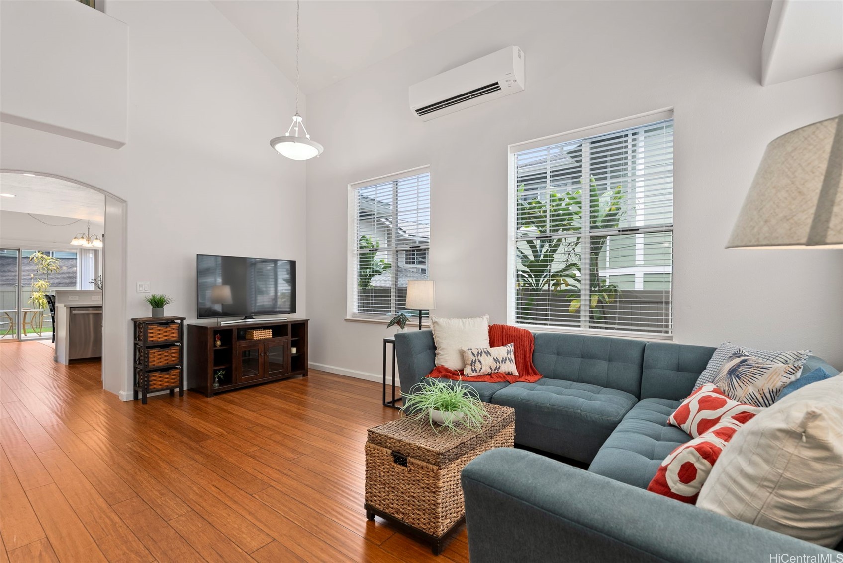ソルトレイク | 95-1157 Wikao Street, Mililani, HI 96789
