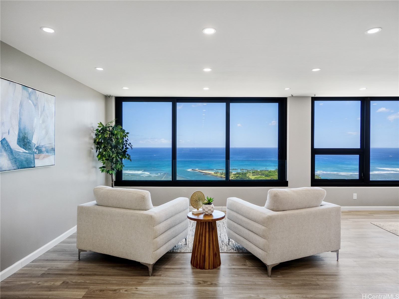 アラモアナ | 1600 Ala Moana Boulevard, Honolulu, HI 96815