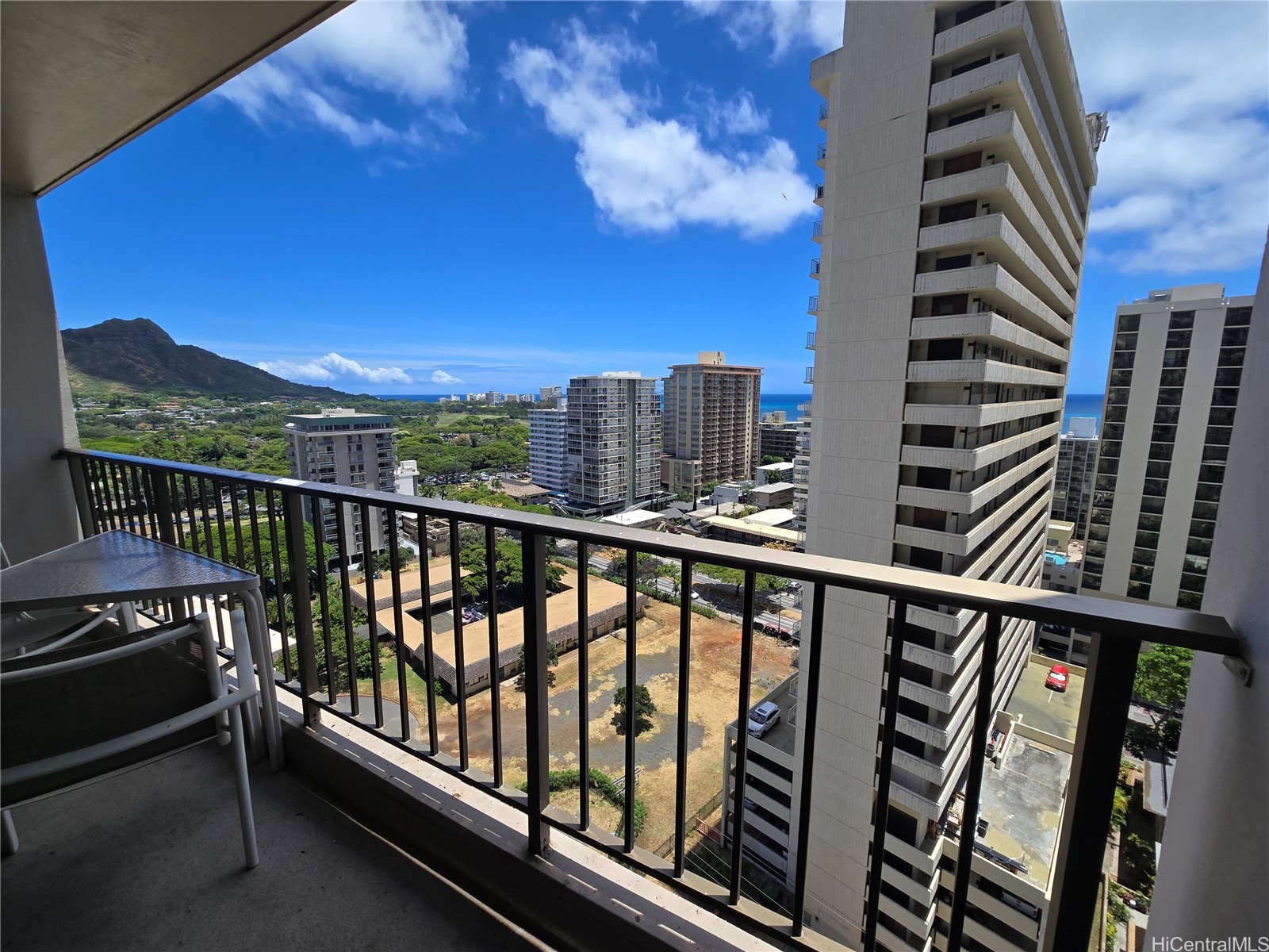 ワイキキ | 229 PAOAKALANI Avenue, Honolulu, HI 96815