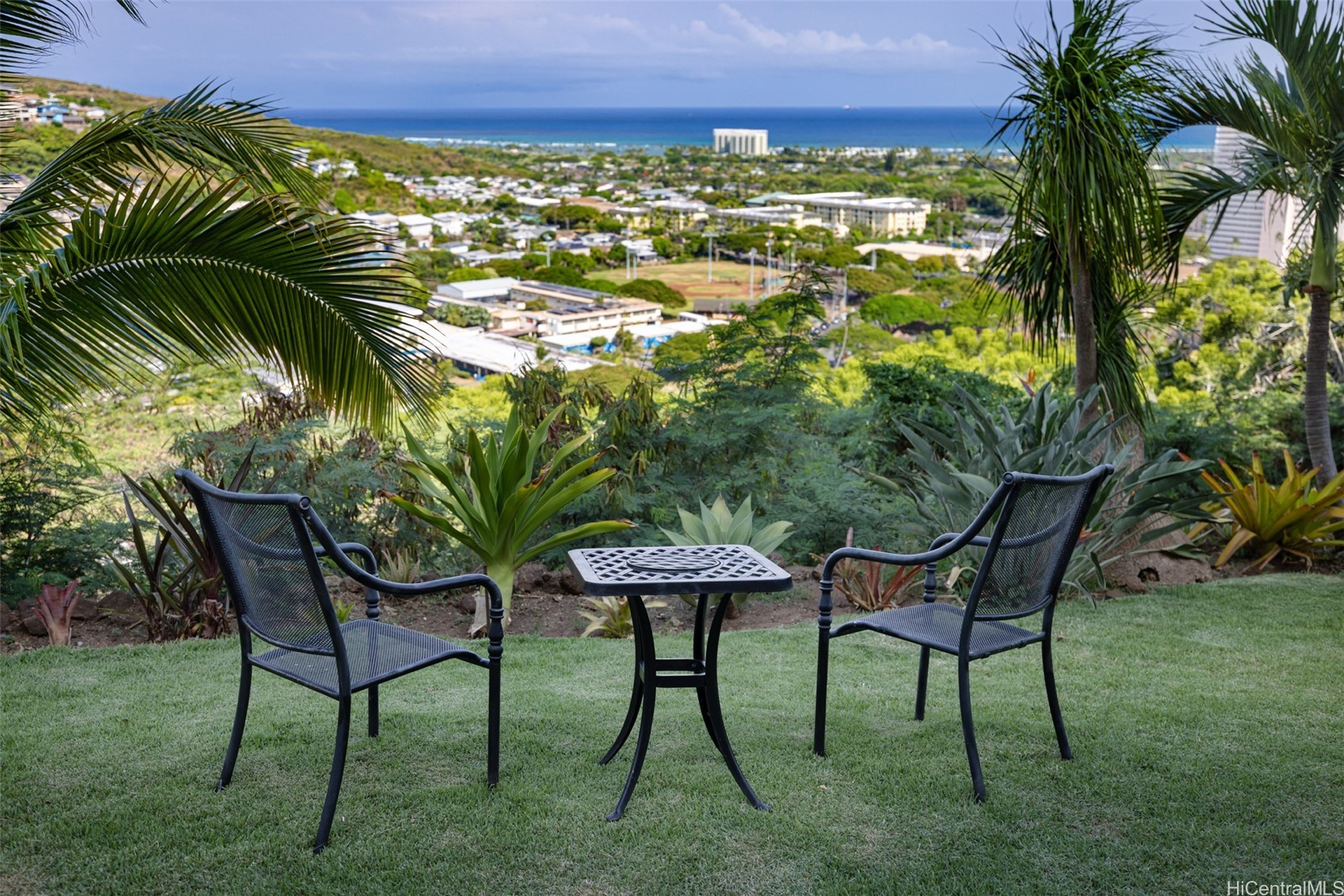 カハラ・ワイアラエ | 1603 Paula Drive, Honolulu, HI 96816