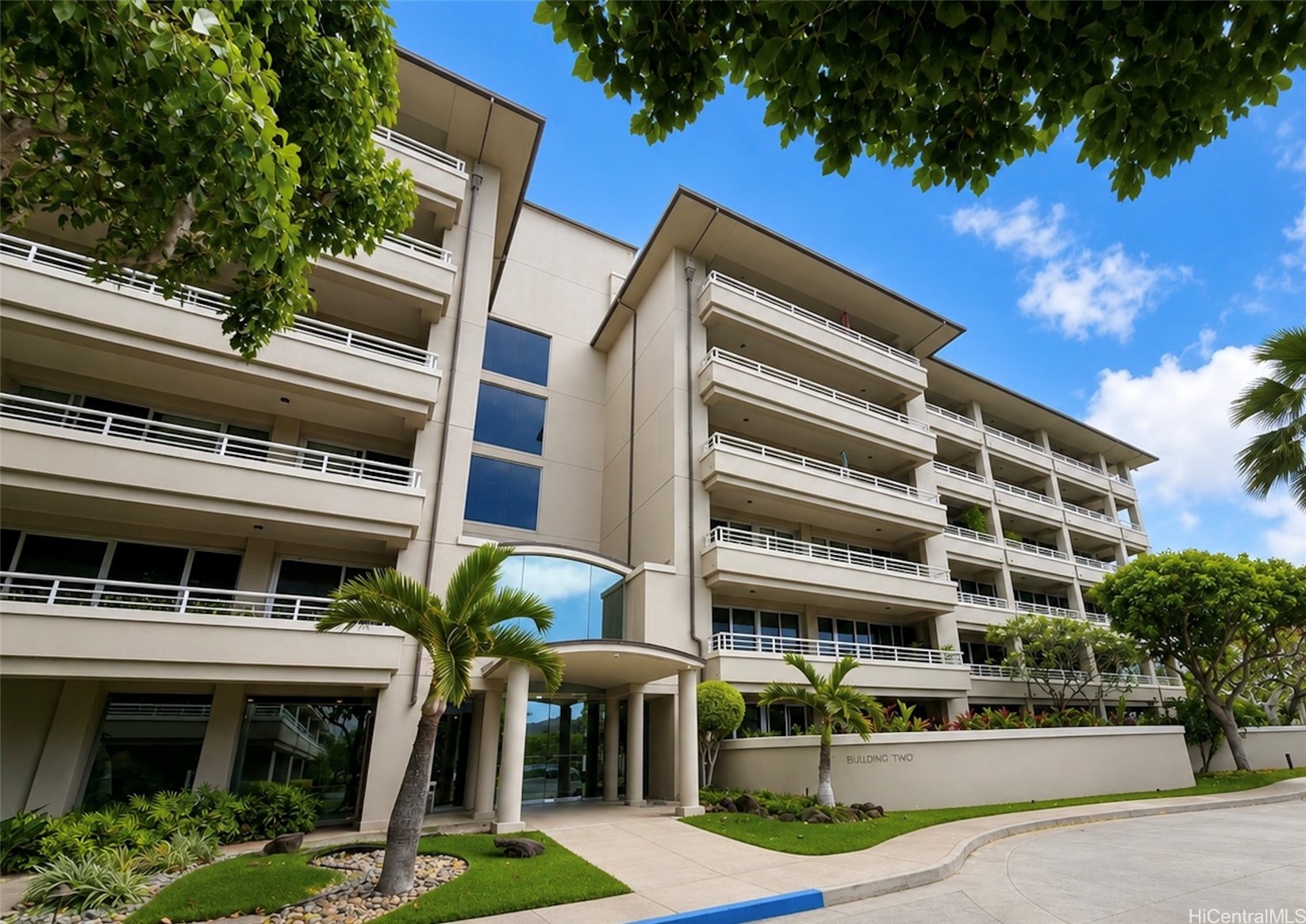 ハワイカイ | 1 Keahole Place, Honolulu, HI 96825