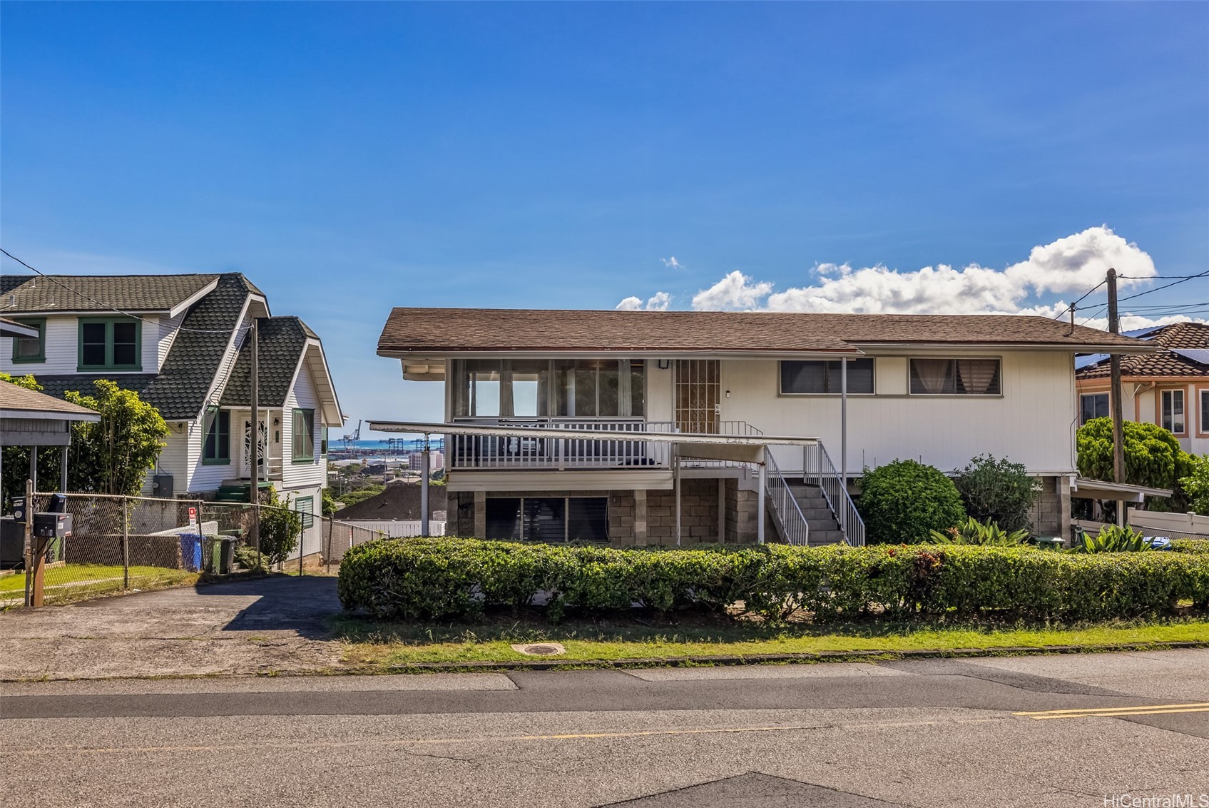 ソルトレイク | 801 Judd Street, Honolulu, HI 96817