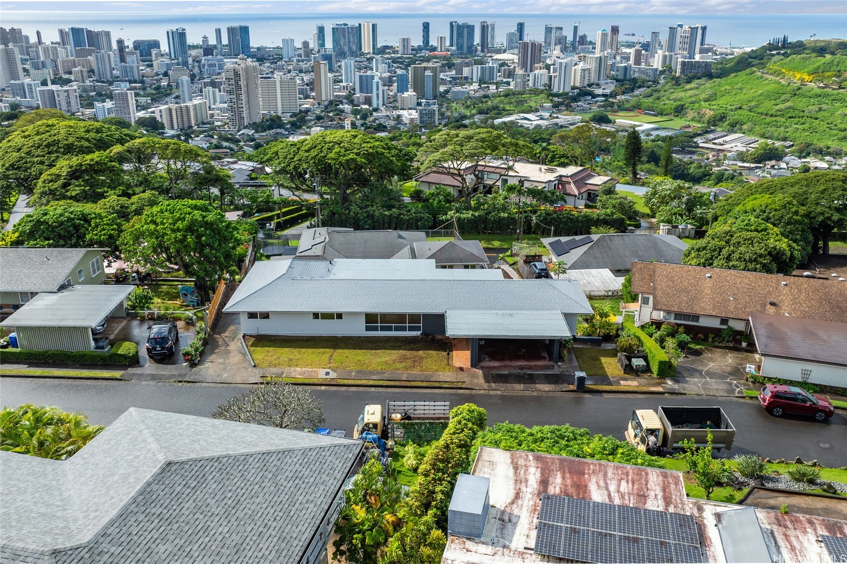 2641 Aaliamanu Place, Honolulu, HI 96813