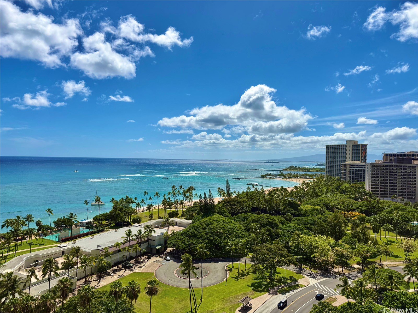 ワイキキ | 223 Saratoga Road, Honolulu, HI 96815