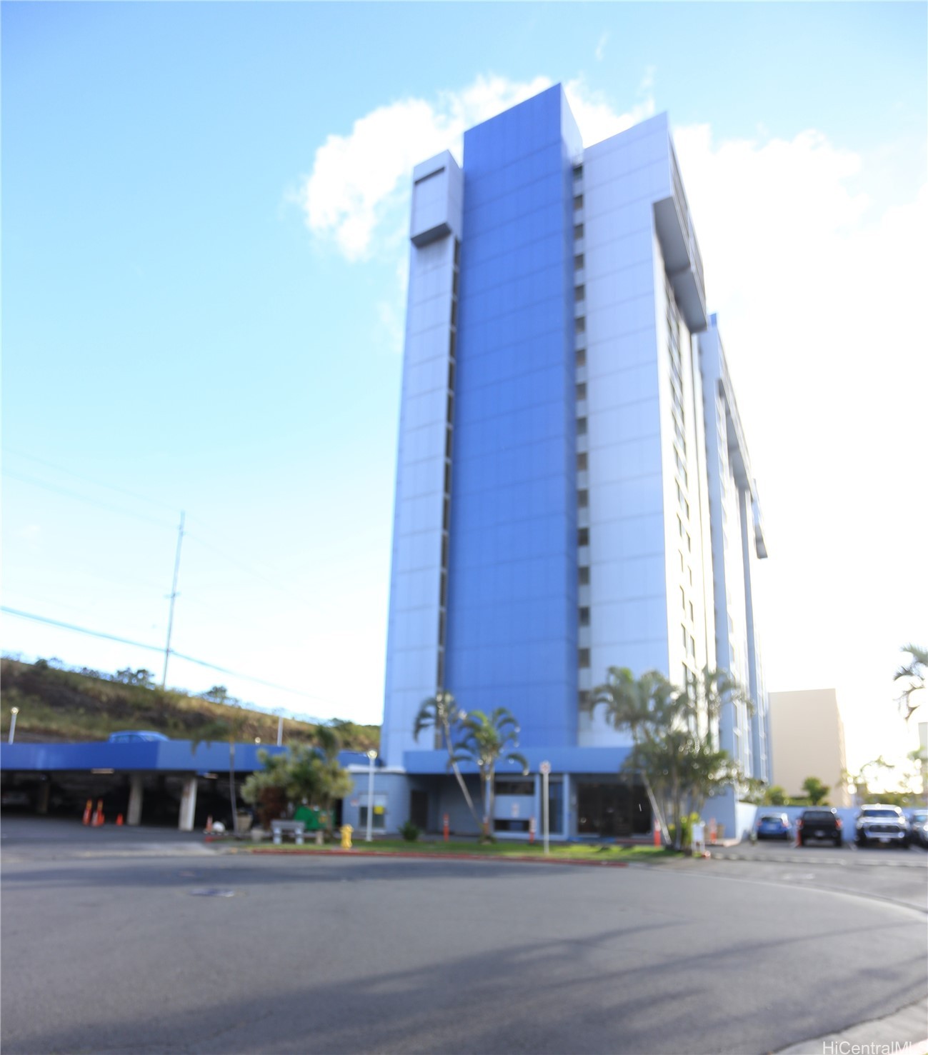 ソルトレイク | 3045 Ala Napuaa Place, Honolulu, HI 96818
