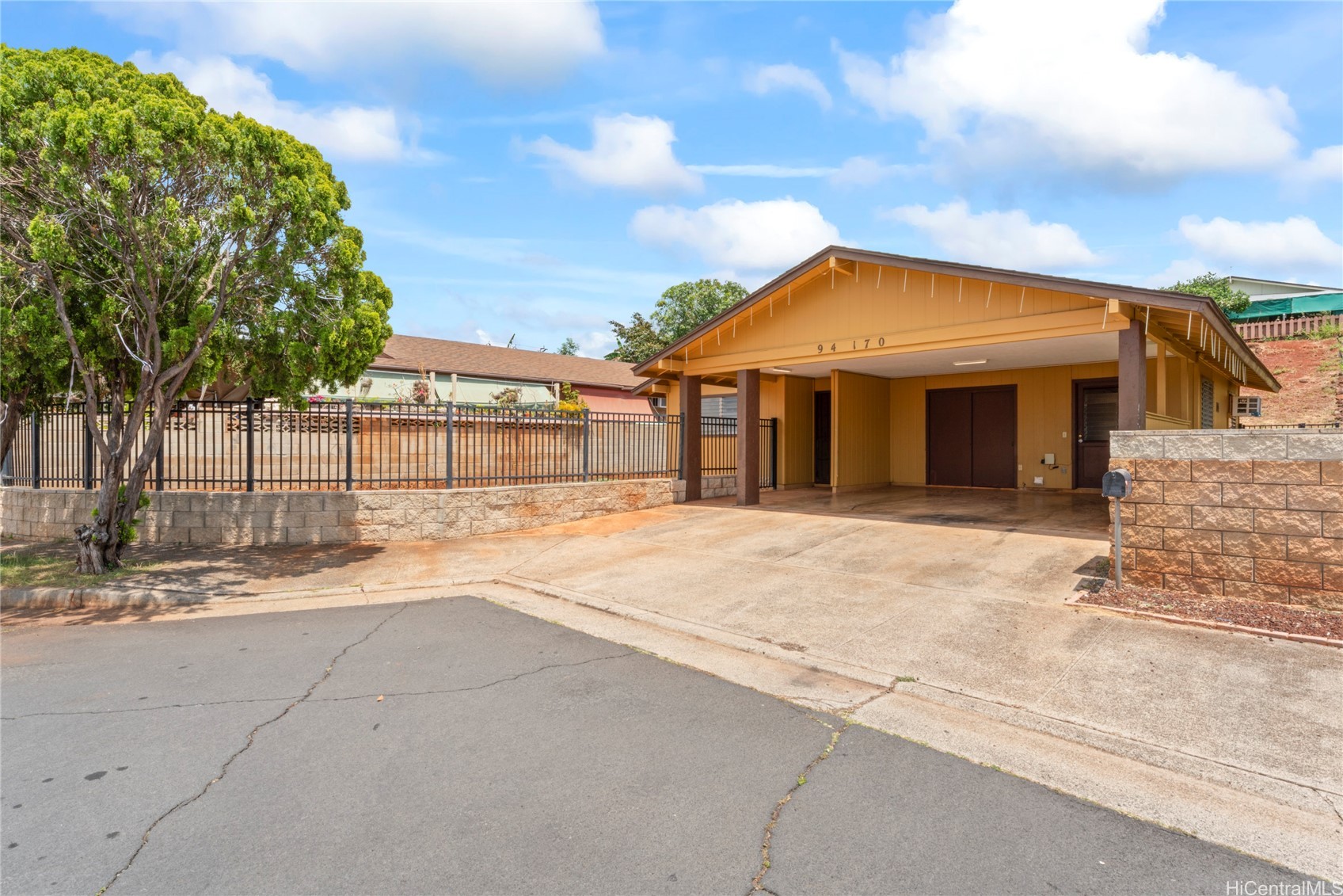 ソルトレイク | 94-170 Kaima Place, Waipahu, HI 96797