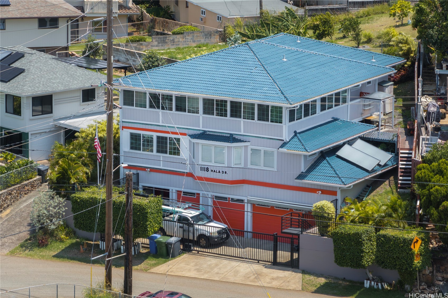 カカアコ・ダウンタウン | 1118 Hala Drive, Honolulu, HI 96817