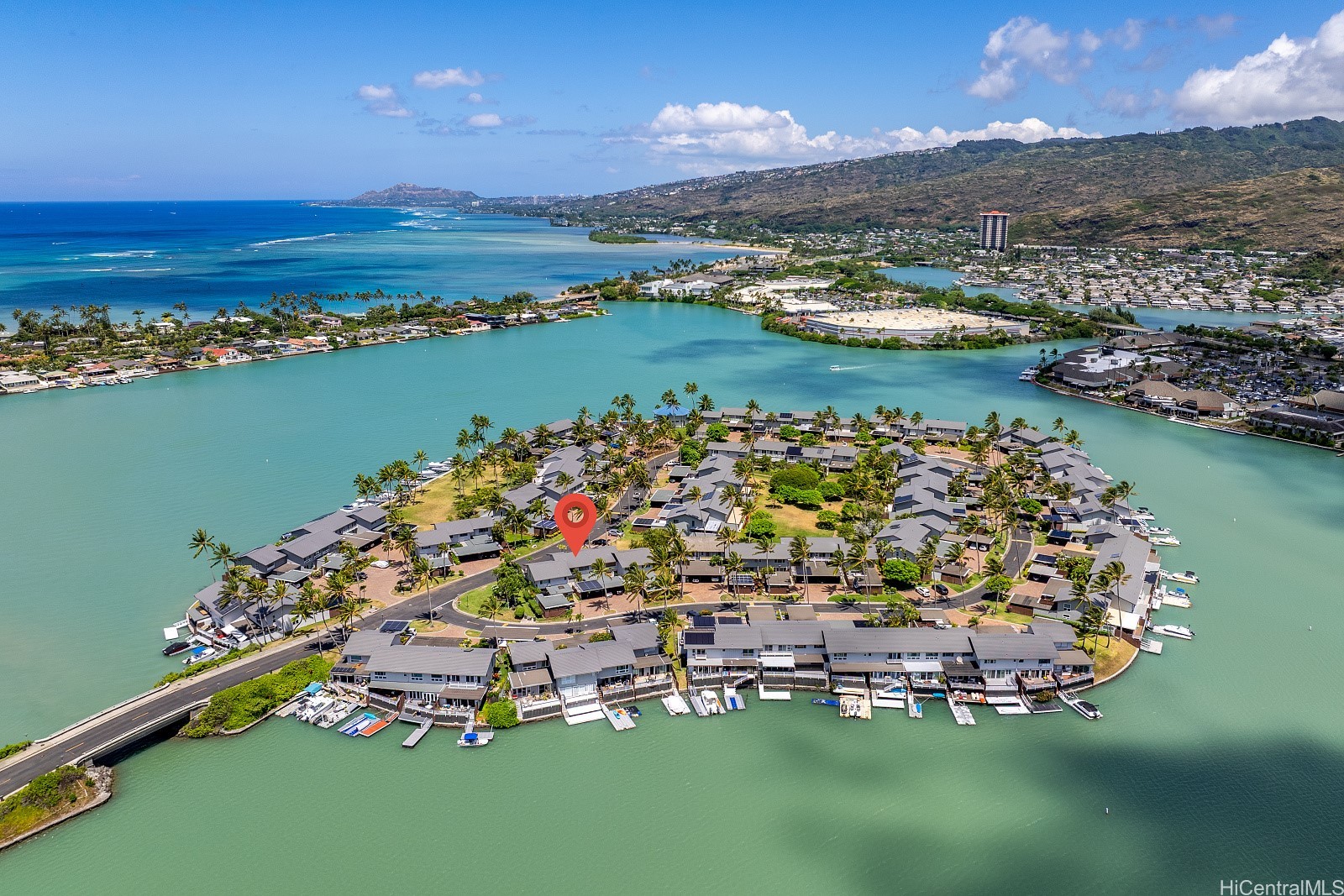 ハワイカイ | 906 Koko Isle Circle, Honolulu, HI 96825