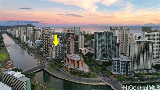 ワイキキ | 1909 Ala Wai Boulevard, Honolulu, HI 96815