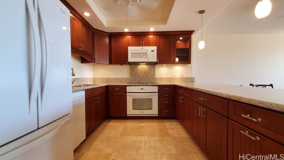 カカアコ・ダウンタウン | 1350 Ala Moana Boulevard, Honolulu, HI 96814