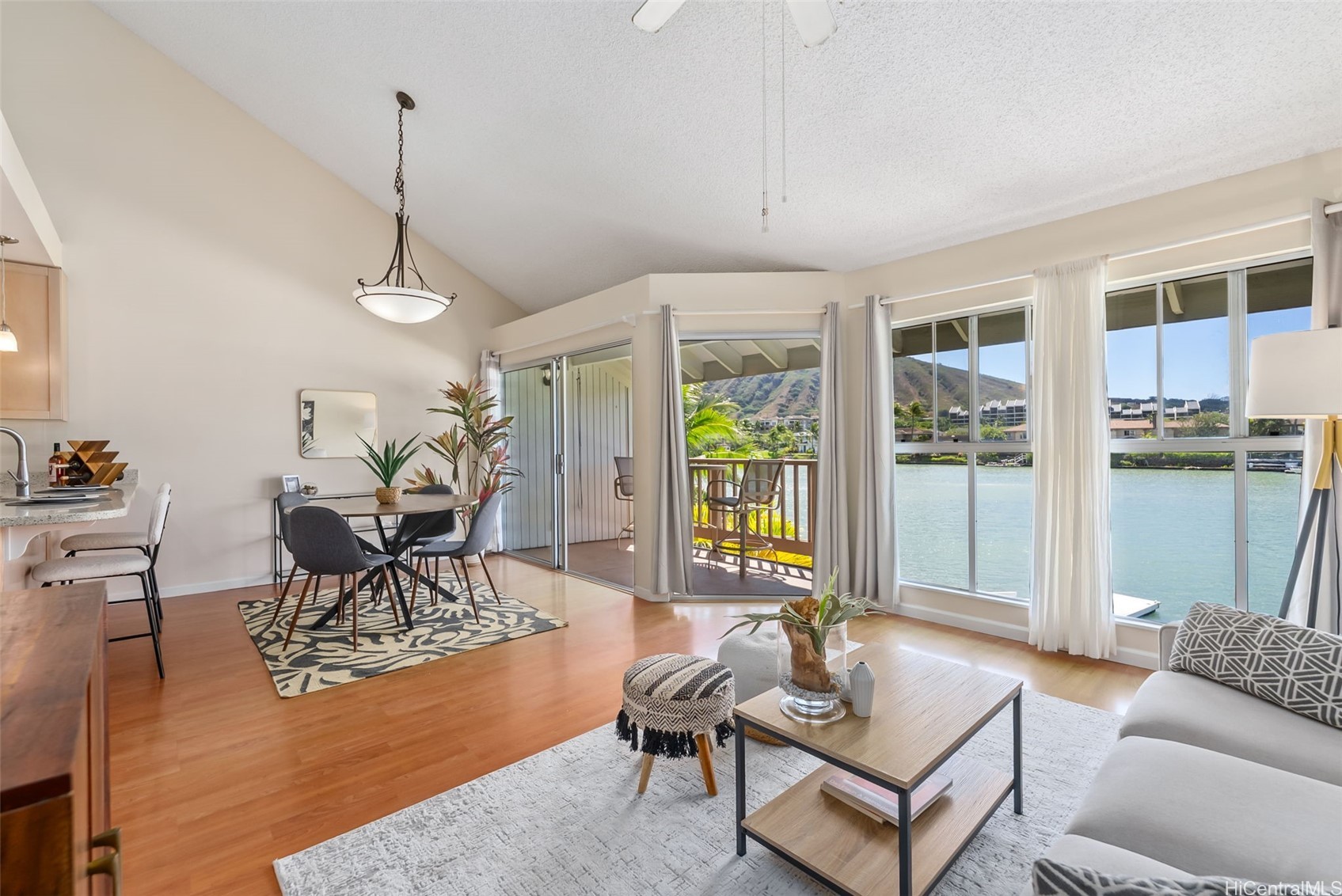 ハワイカイ | 7007 Hawaii Kai Drive, Honolulu, HI 96825