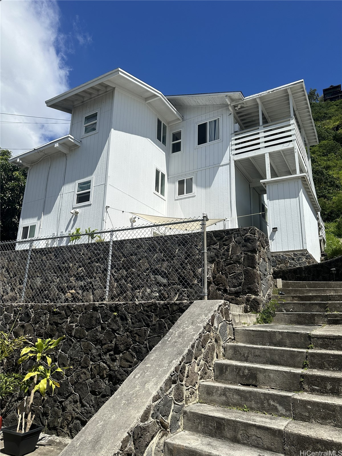カハラ・ワイアラエ | 2001 10th Avenue, Honolulu, HI 96816