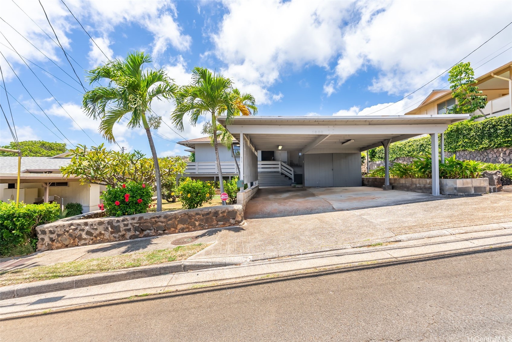 カハラ・ワイアラエ | 1568 Halekoa Drive, Honolulu, HI 96821