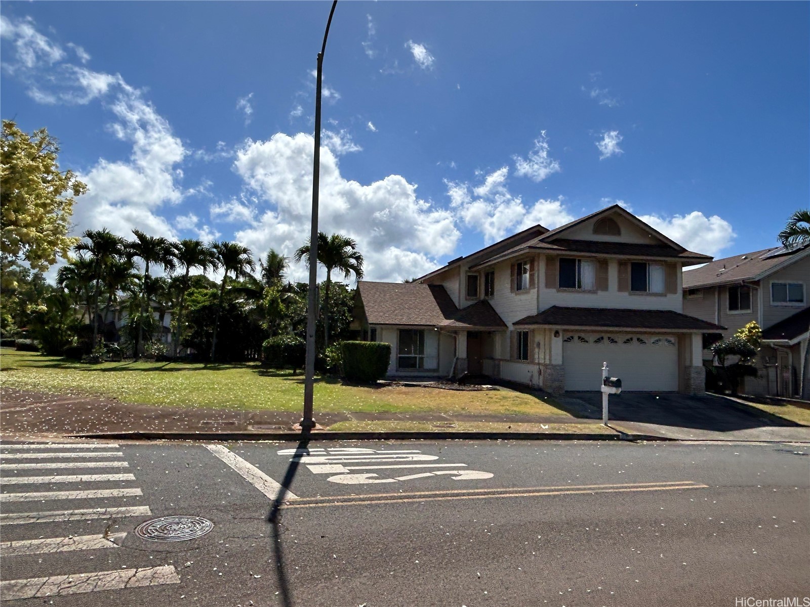 ソルトレイク | 94-1002 Kukula Street, Waipahu, HI 96797