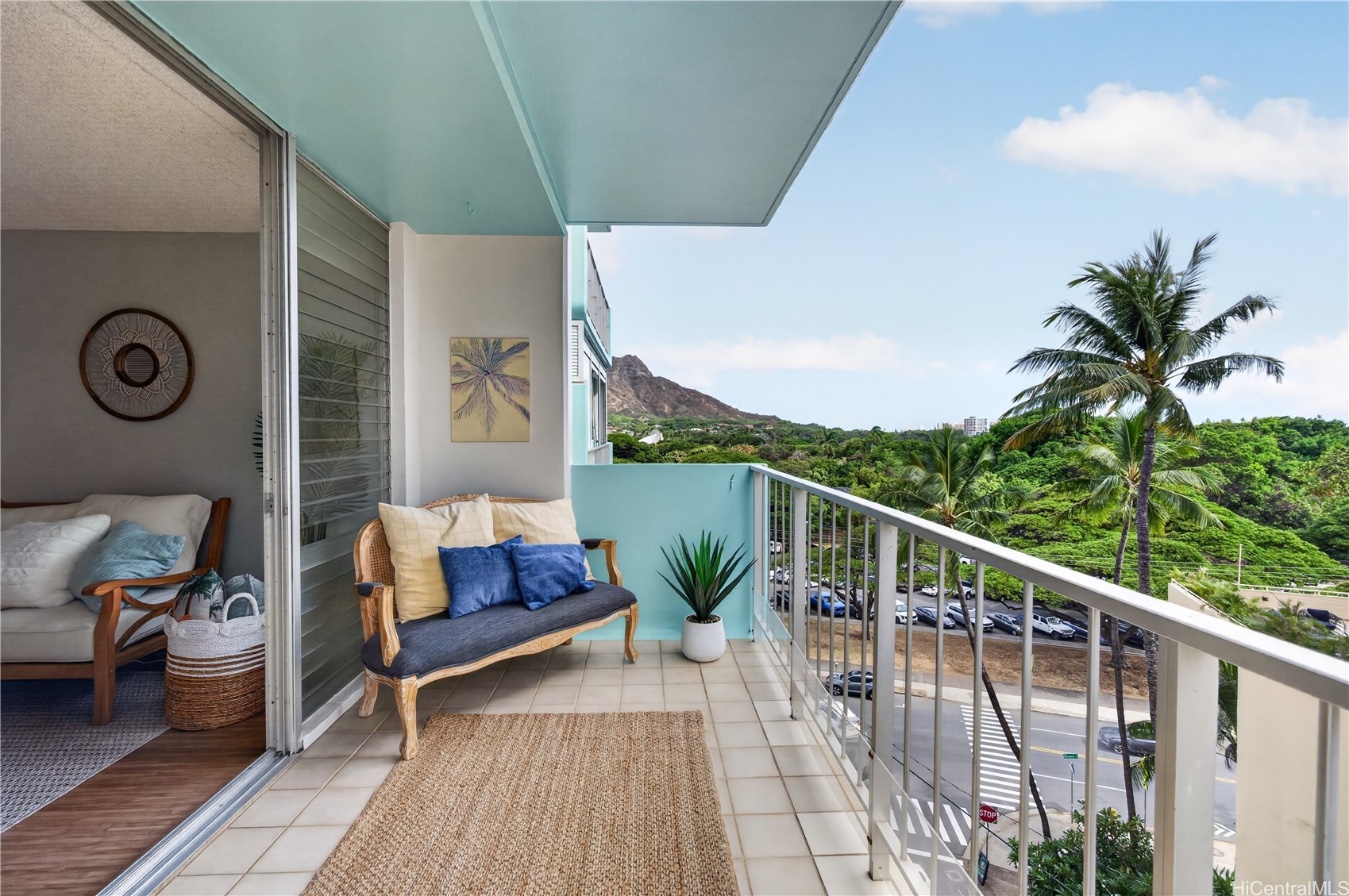 ワイキキ | 204 Kapahulu Avenue, Honolulu, HI 96815