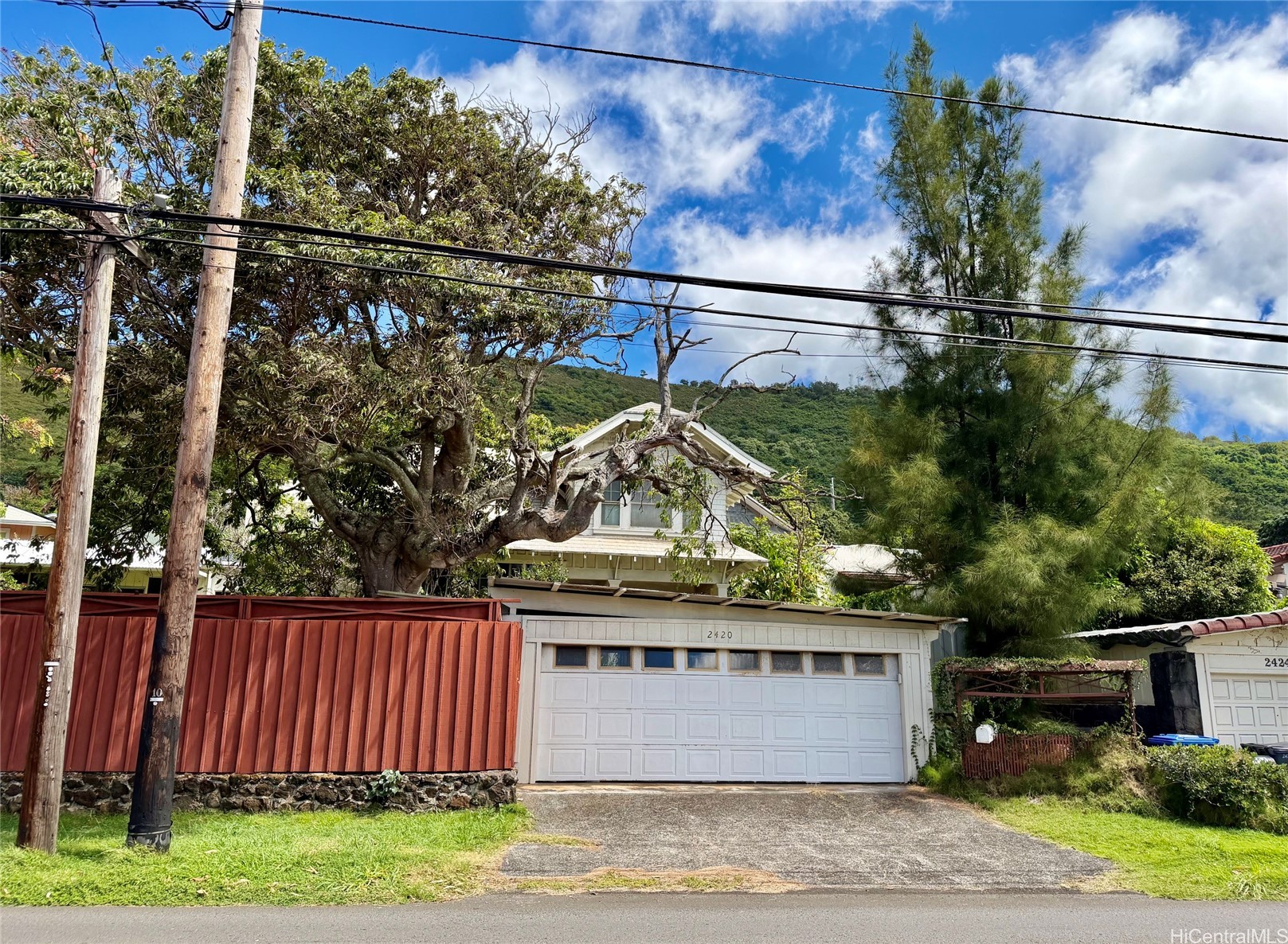 ワイキキ | 2420 East Manoa Road, Honolulu, HI 96822