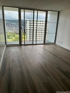 ソルトレイク | 1128 Ala Napunani Street, Honolulu, HI 96818