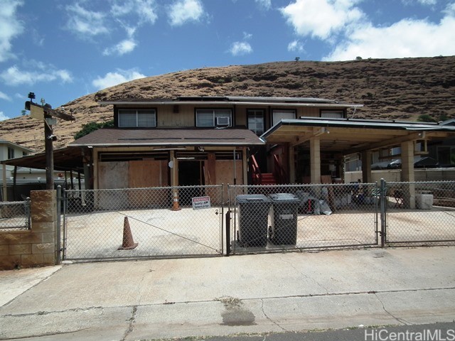 ワイアナエ・マカハ | 86-324 Kauaopuu Street, Waianae, HI 96792