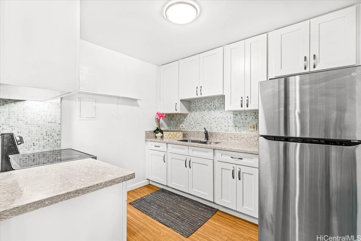 ソルトレイク | 98-1032 Moanalua Road, Aiea, HI 96701