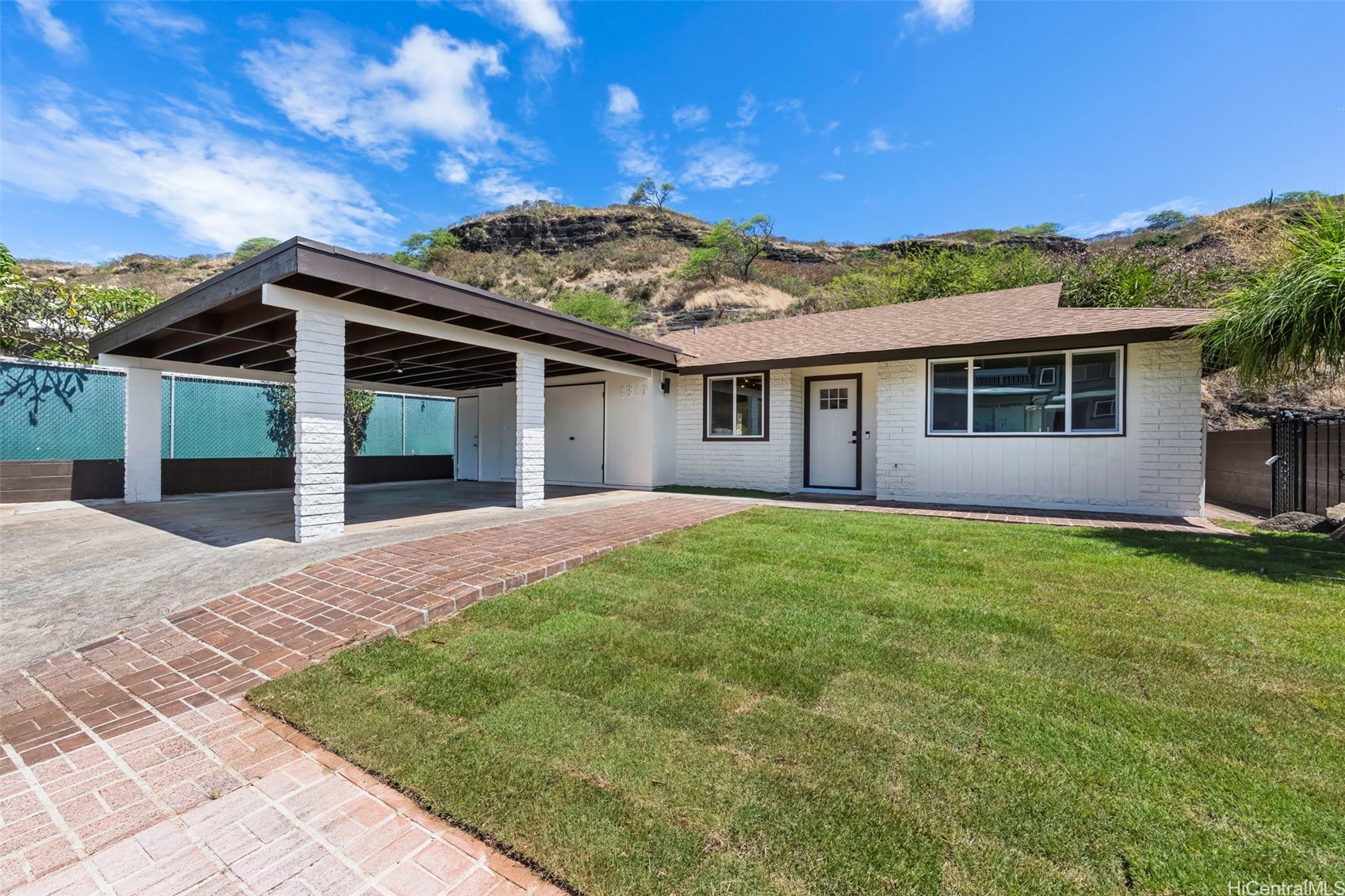 ソルトレイク | 4819 Likini Street, Honolulu, HI 96818