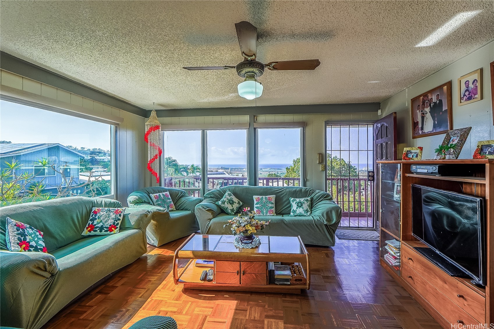 カポレイ・コオリナ | 92-691 Wainohia Way, Kapolei, HI 96707