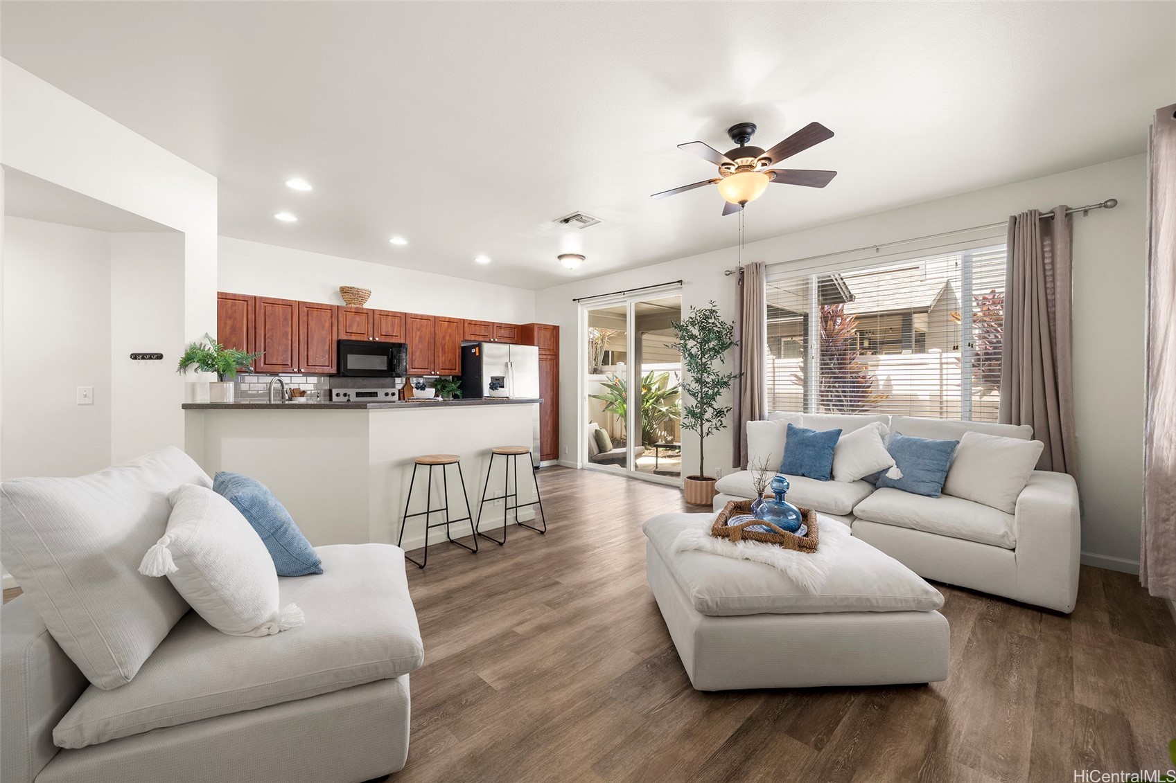 エバ | 91-1001 Keaunui Drive, Ewa Beach, HI 96706