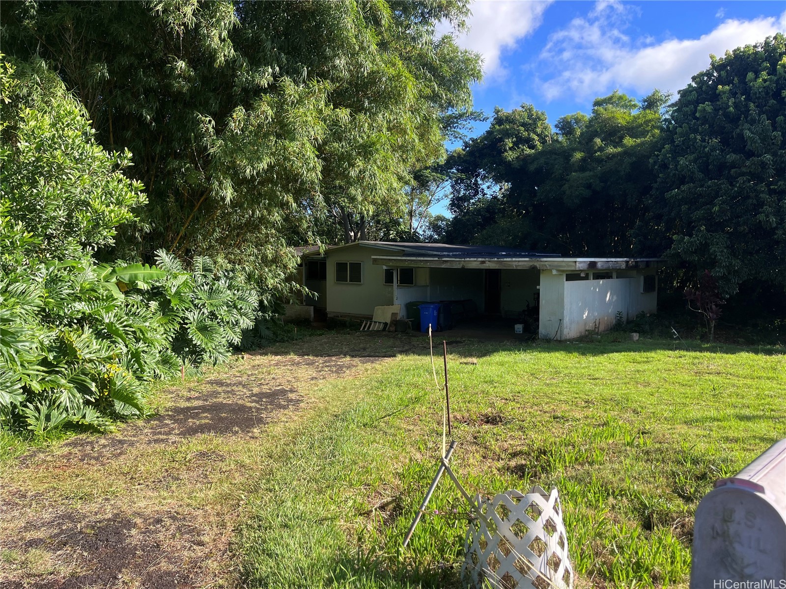 253 Hakuone Street, Wahiawa, HI 96786