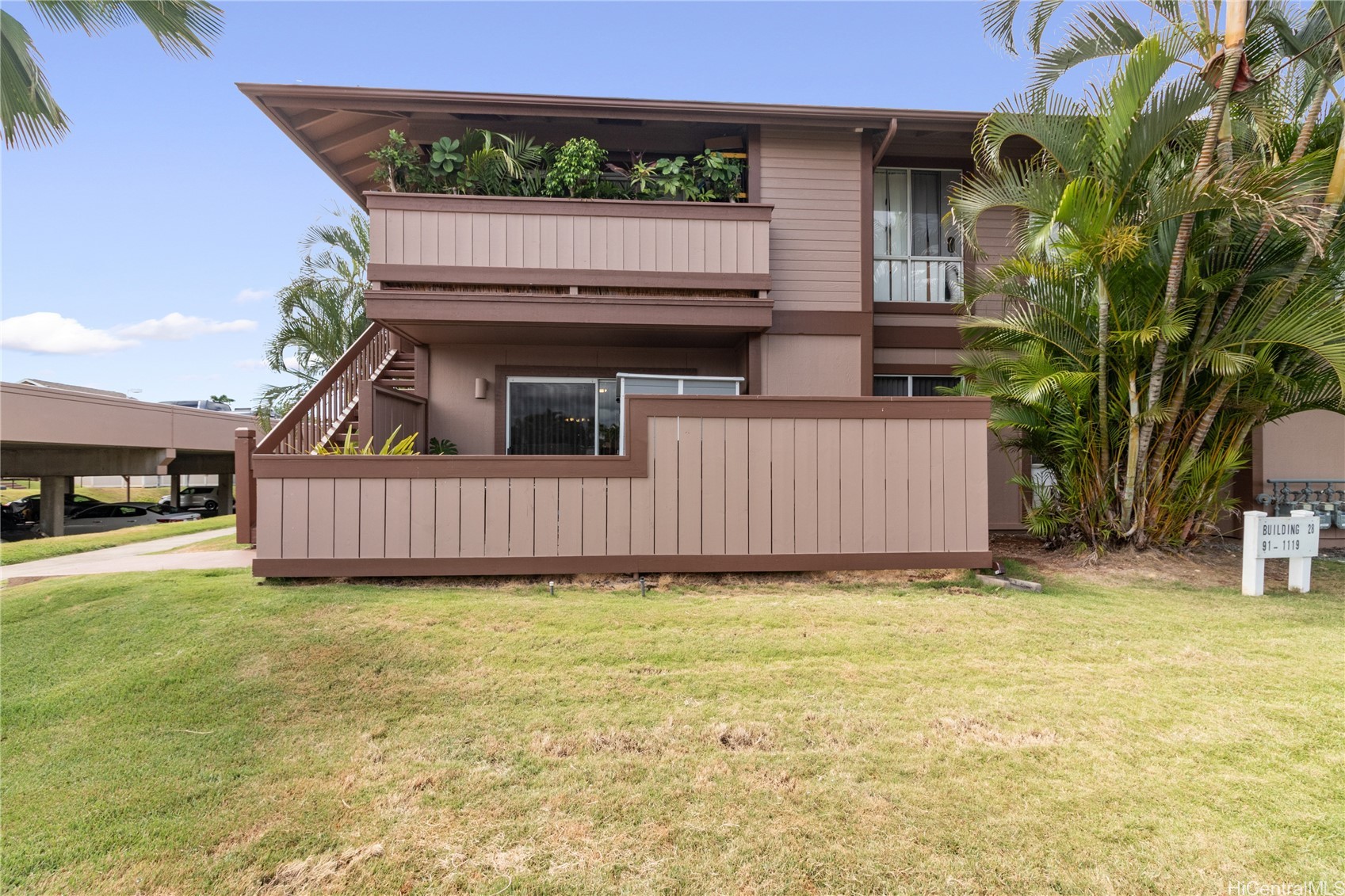 エバ | 91-1119 Mikohu Street, Ewa Beach, HI 96706