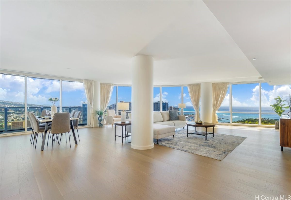 カカアコ・ダウンタウン | 1296 Kapiolani Boulevard, Honolulu, HI 96814