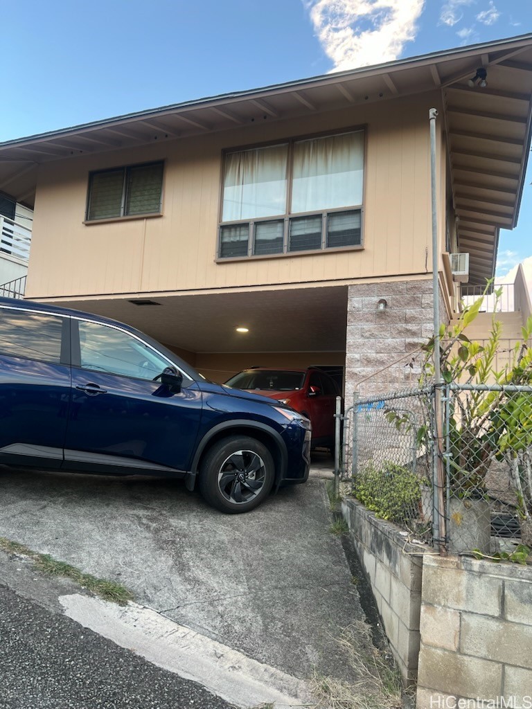 カハラ・ワイアラエ | 1768 Palolo Avenue, Honolulu, HI 96816