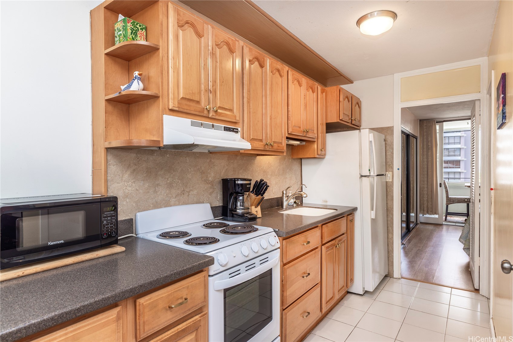 ワイキキ | 425 Ena Road, Honolulu, HI 96815