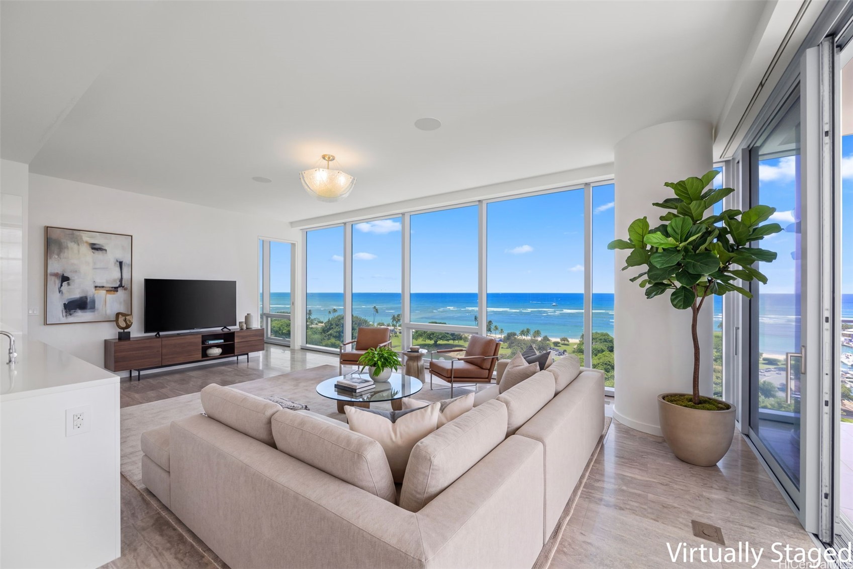 カカアコ・ダウンタウン | 1118 Ala Moana Boulevard, Honolulu, HI 96814