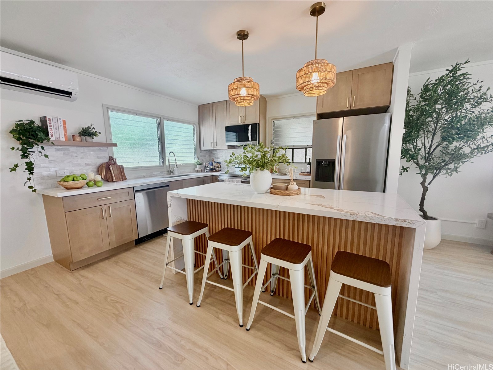 エバ | 91-1362 Renton Road, Ewa Beach, HI 96706