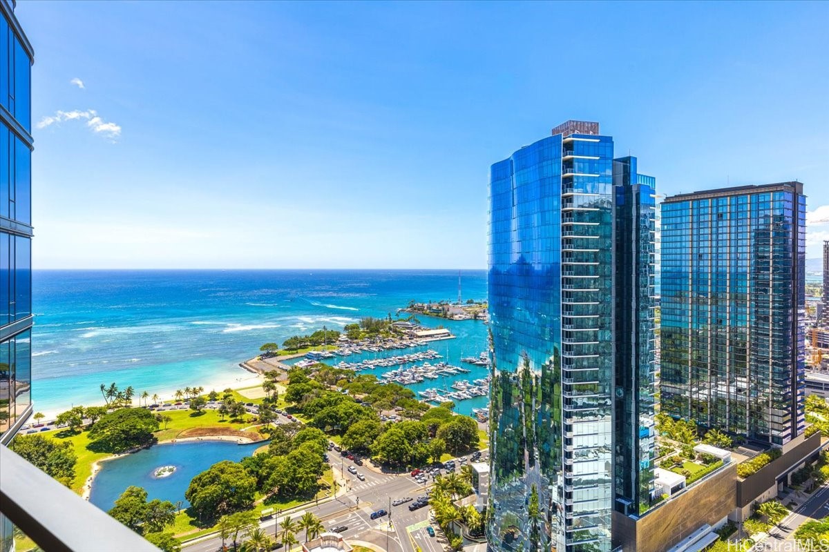カカアコ・ダウンタウン | 1108 Auahi Street, Honolulu, HI 96814