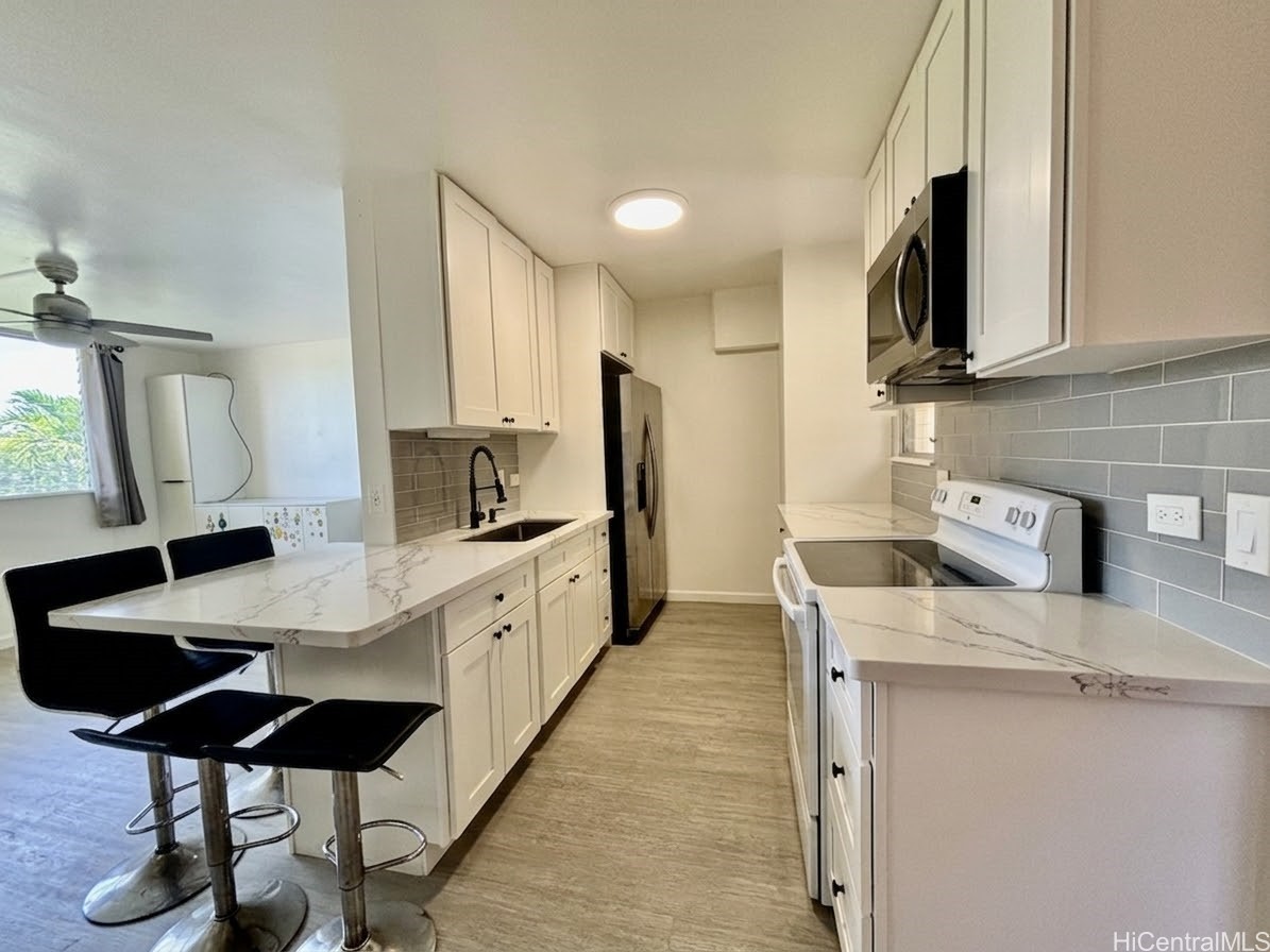 ソルトレイク | 633 Nalanui Street, Honolulu, HI 96817