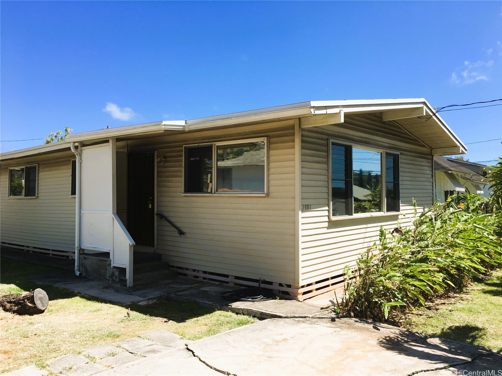 カハラ・ワイアラエ | 1661 Palolo Avenue, Honolulu, HI 96816