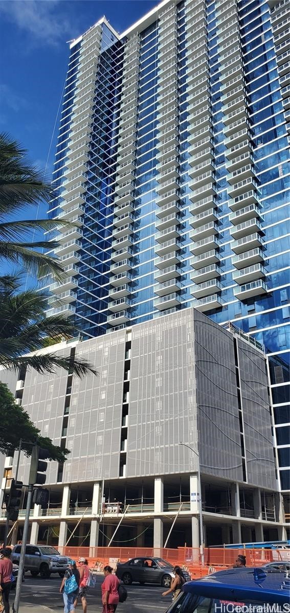アラモアナ | 629 Keeaumoku Street, Honolulu, HI 96814